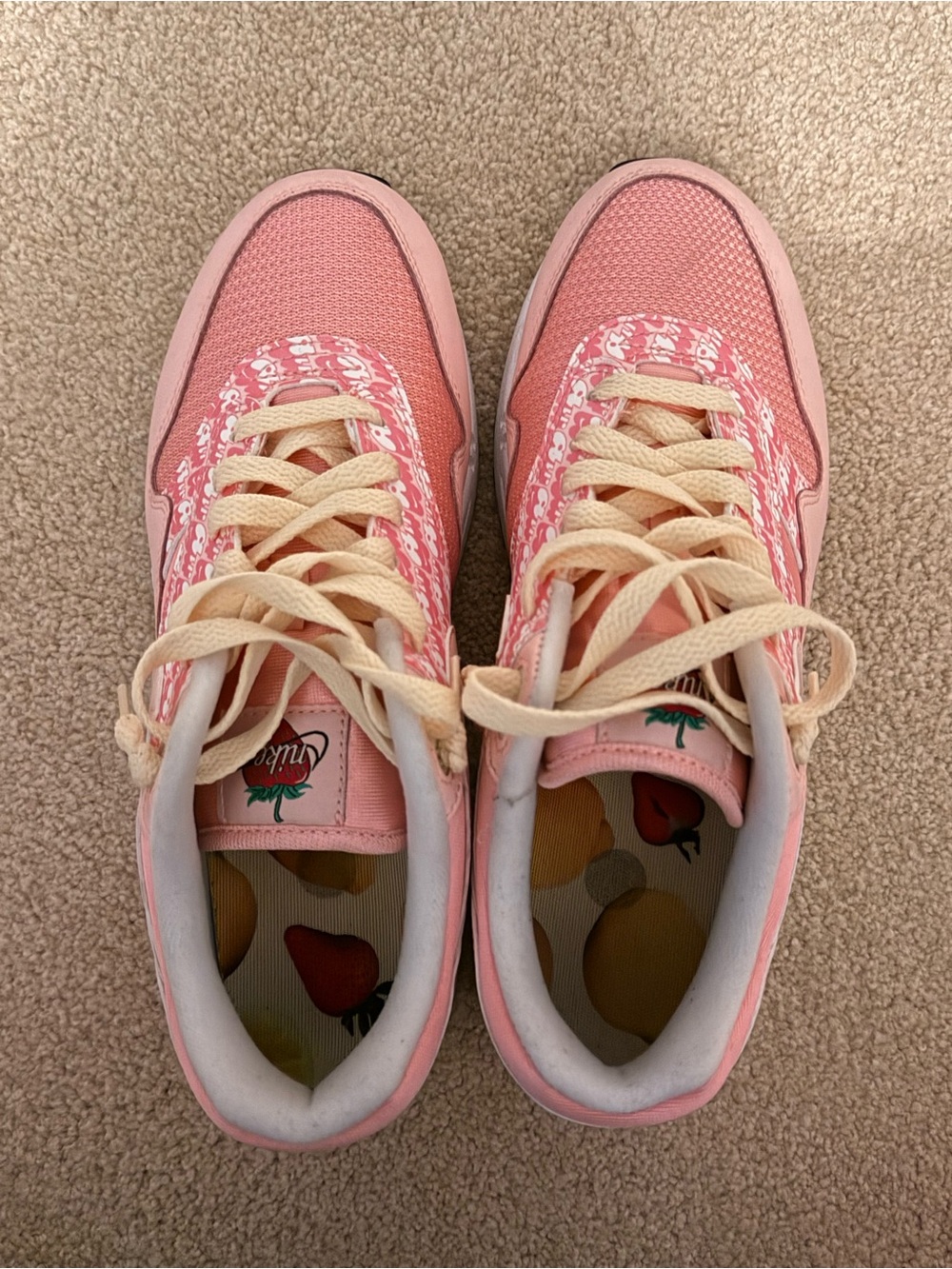 Nike Kids Pink Sneakers with Cream Laces